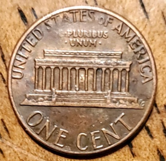 1983-Lincoln-Penny-Strange-Coloring