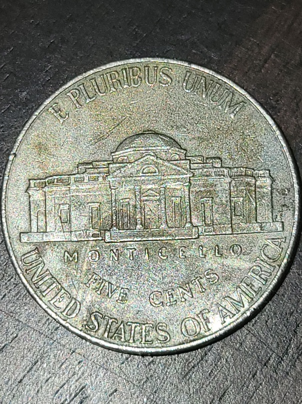 2014-Nickle-Shading-Or-Strike-Error?