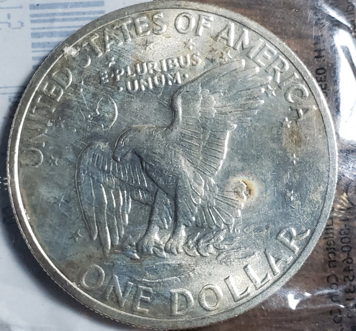 1971-Coin-Eisenhower-Dollar-Says-Uncirculated-But-Has-Huge-Dark-Spots-Help-Please.