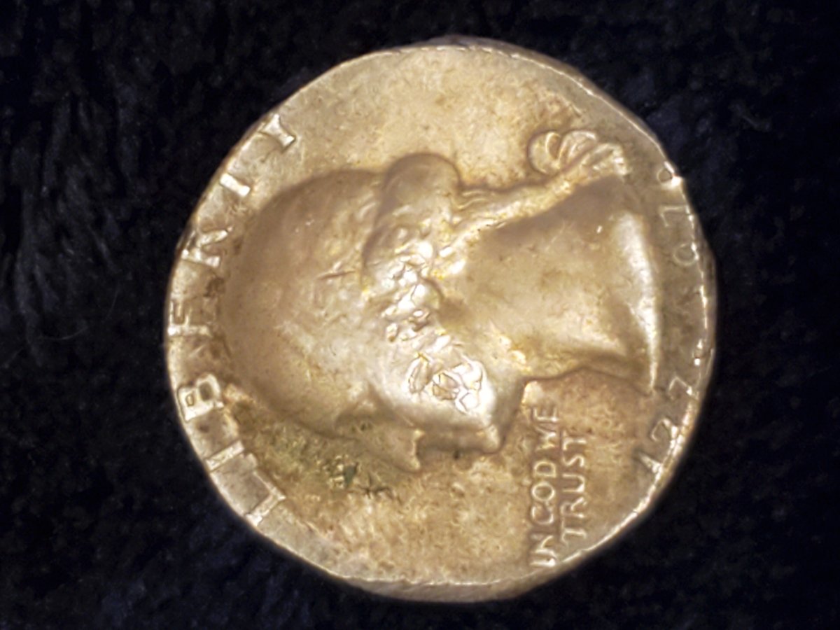 Is-This-Bicentennial-Quarter-An-Error?