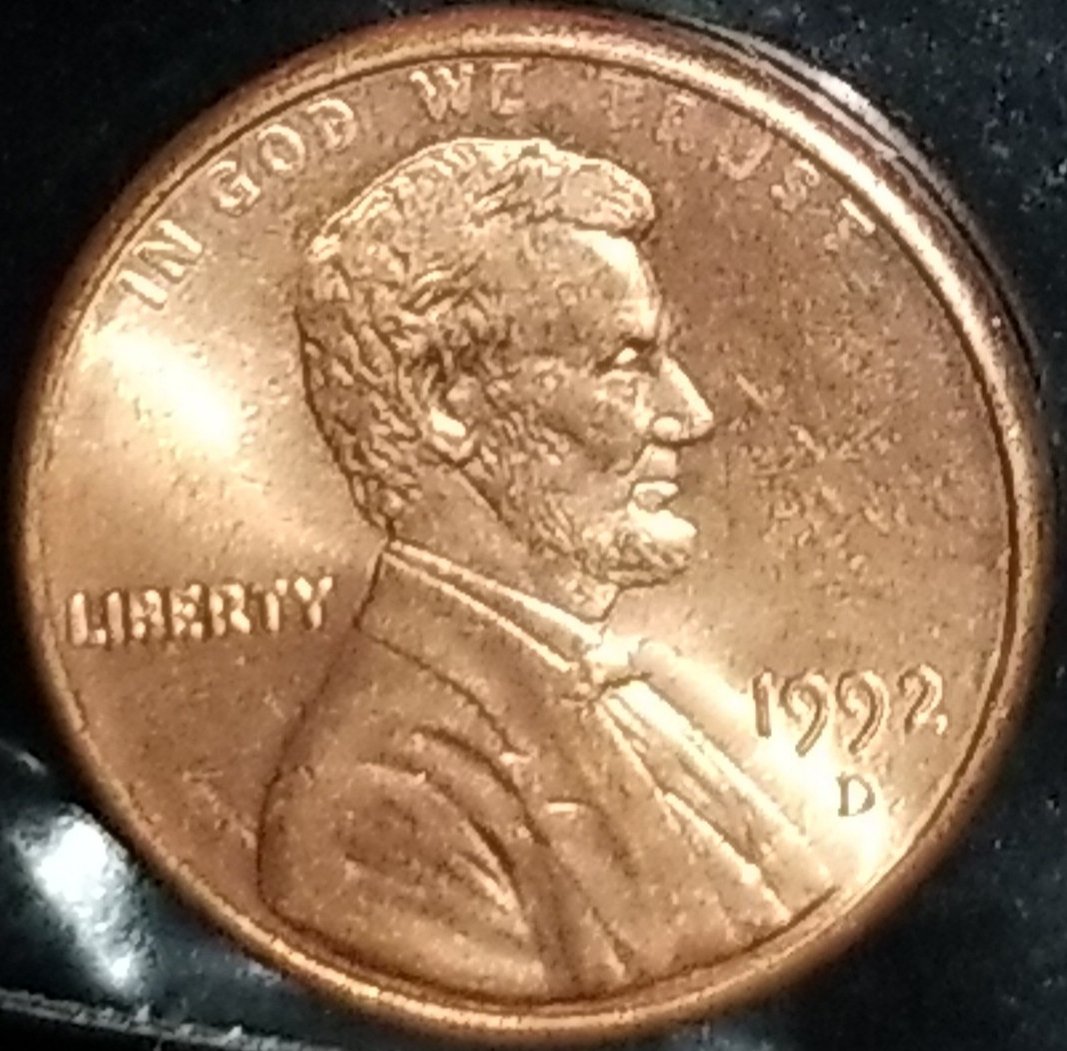 I-Need-Help-Identifying-1992-D-Lincoln-Cent,-Close-AM
