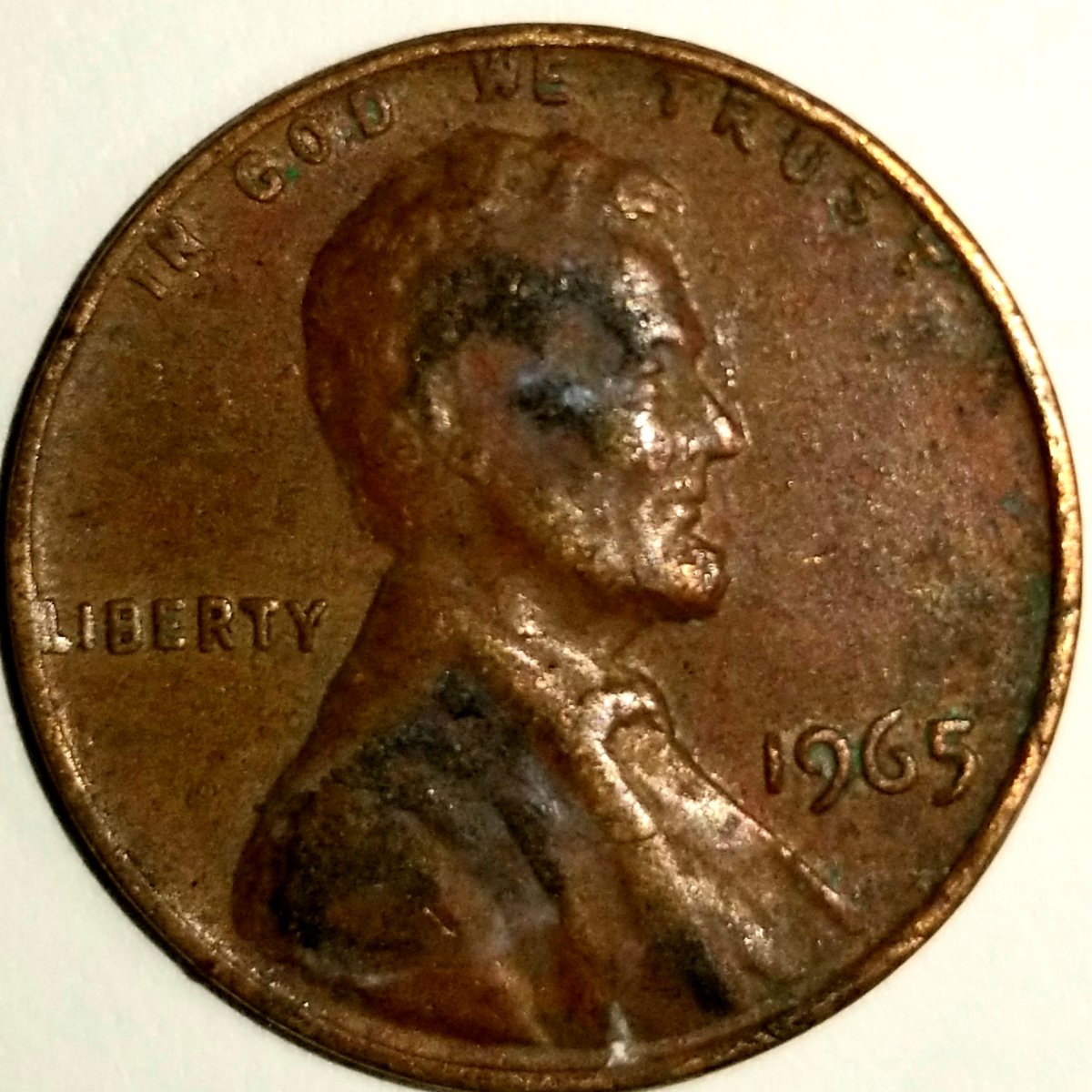 Need-Help-Identifying-1965-Lincoln-Cent-Red-Color