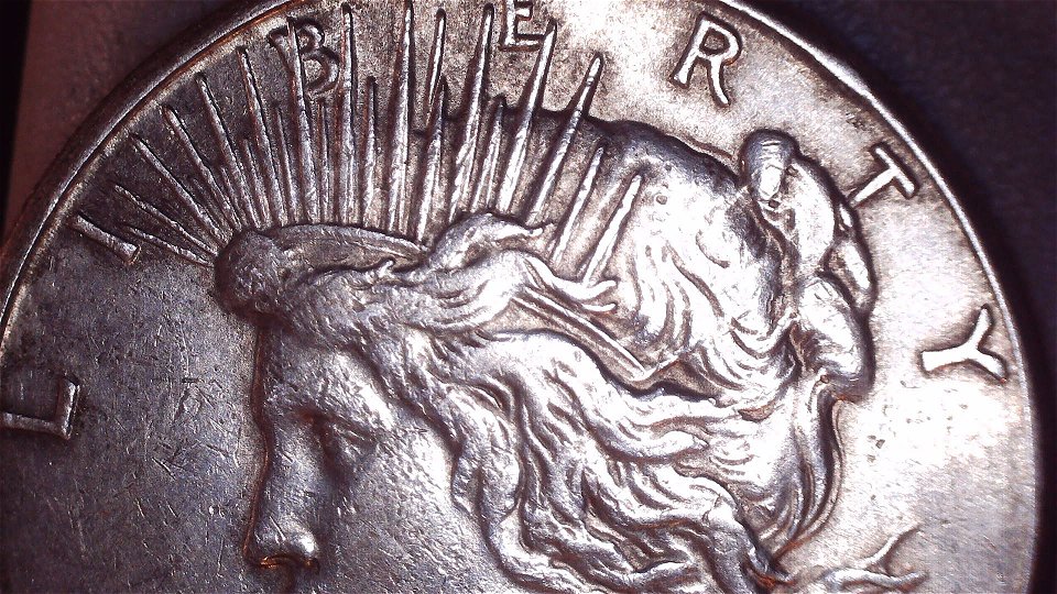 1922-S-Peace-Dollar-Raaeding-About-Bad-Stikes-Do-You-See-Any?