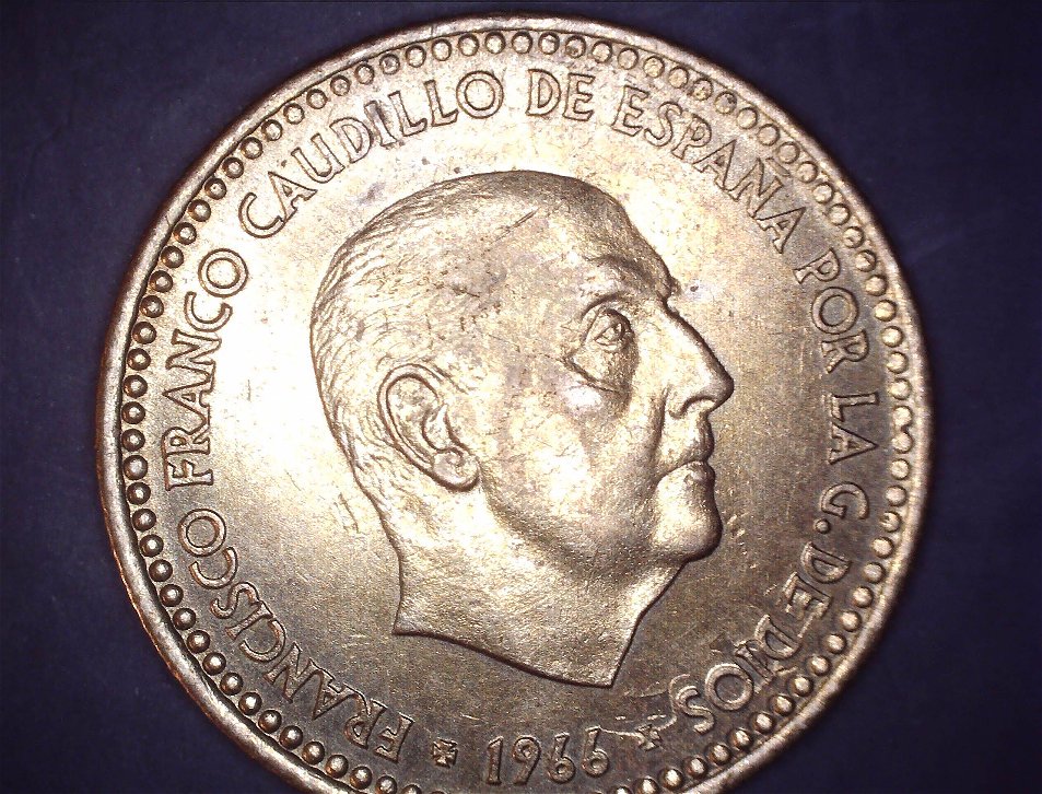 1-Peseta---Francisco-Franco-2nd-Portrait-1966-Error-Ive-Never-Seen-Before