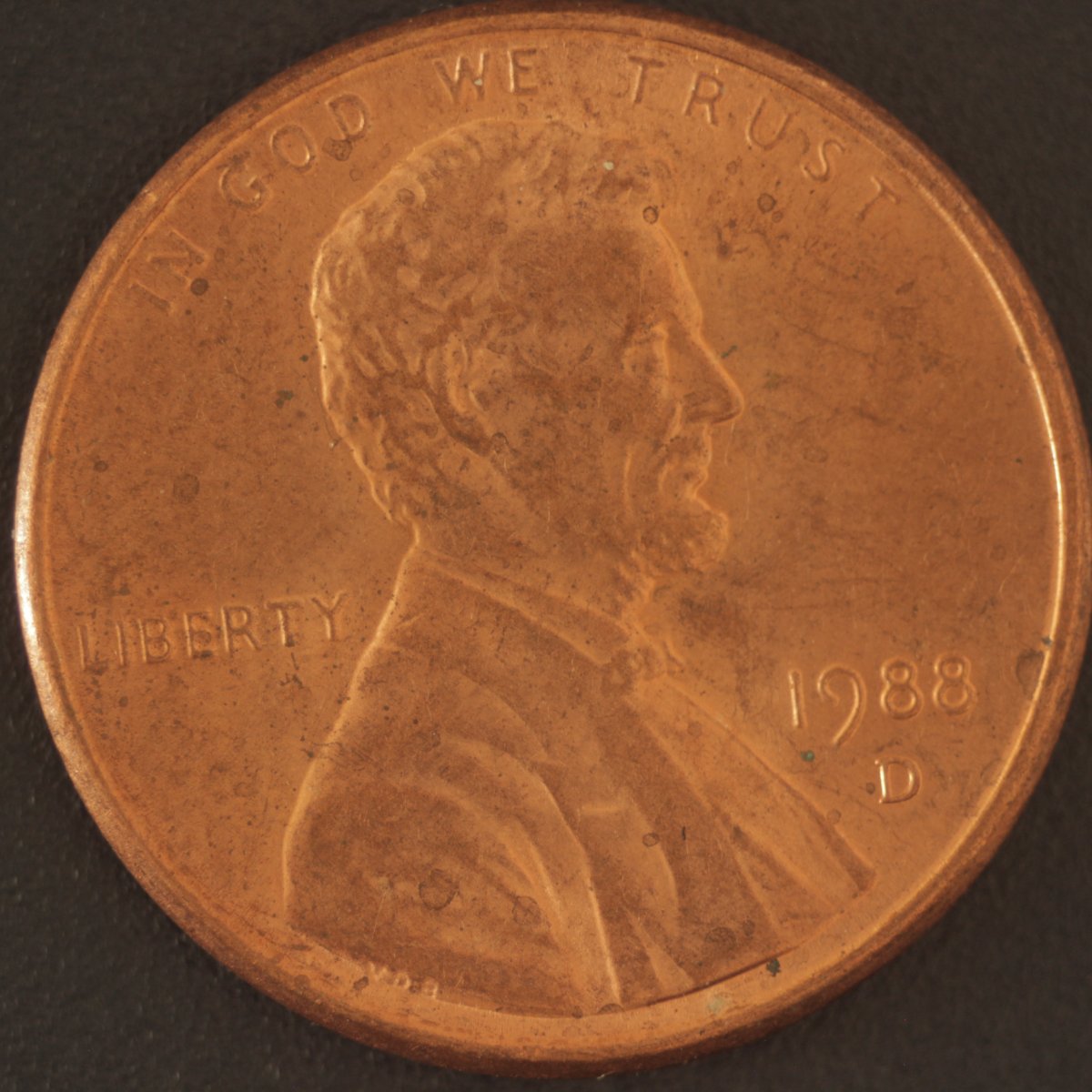 Glare-And-Brightness-Of-A-Coin