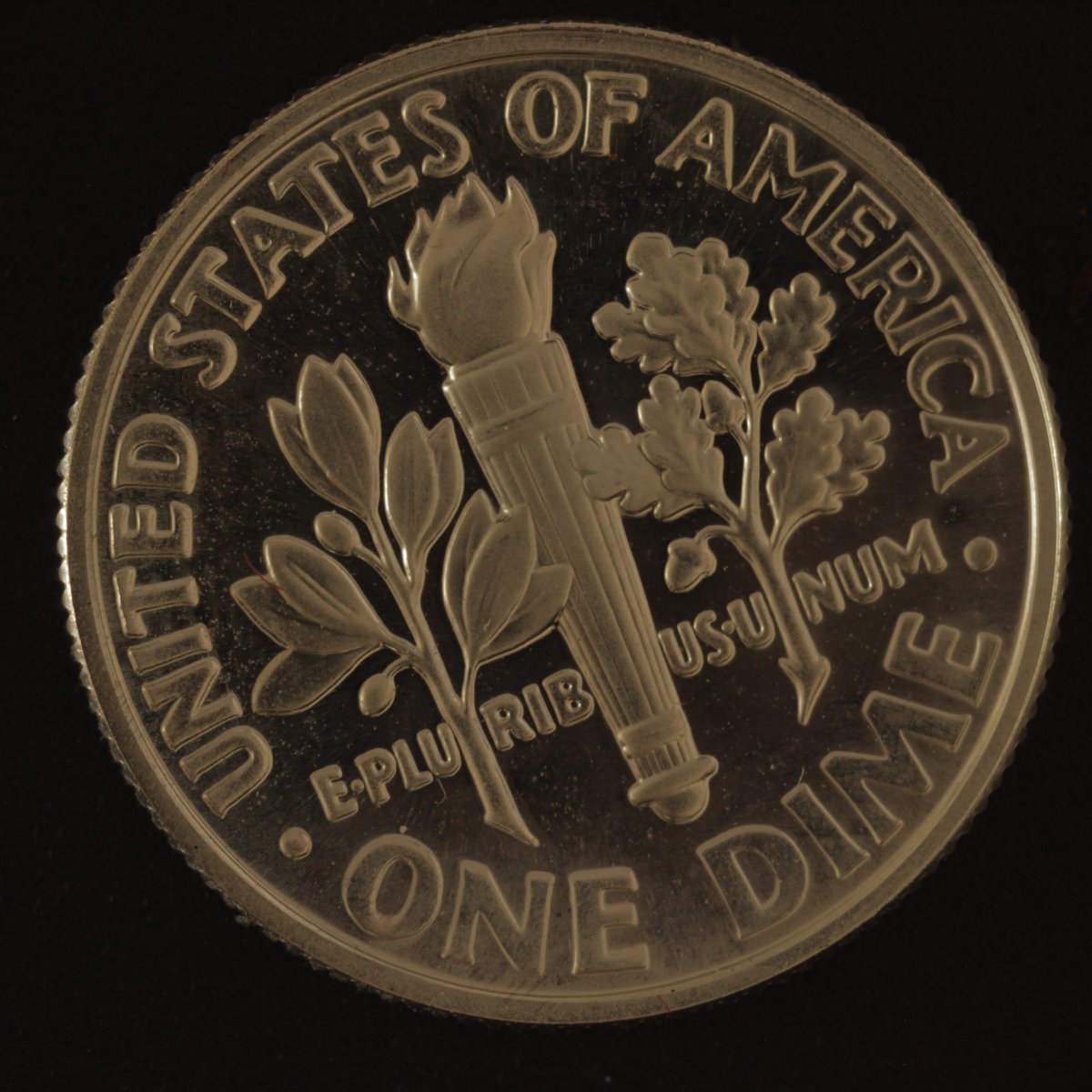 Glare-And-Brightness-Of-A-Coin