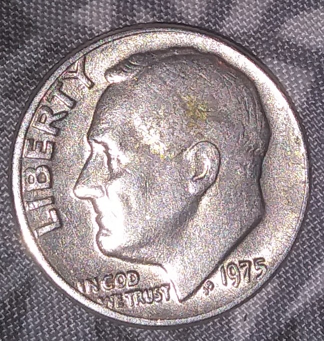 1975-Roosevelt-Dime-Error-Maybe-MD-Or-DD.-Or-Worn