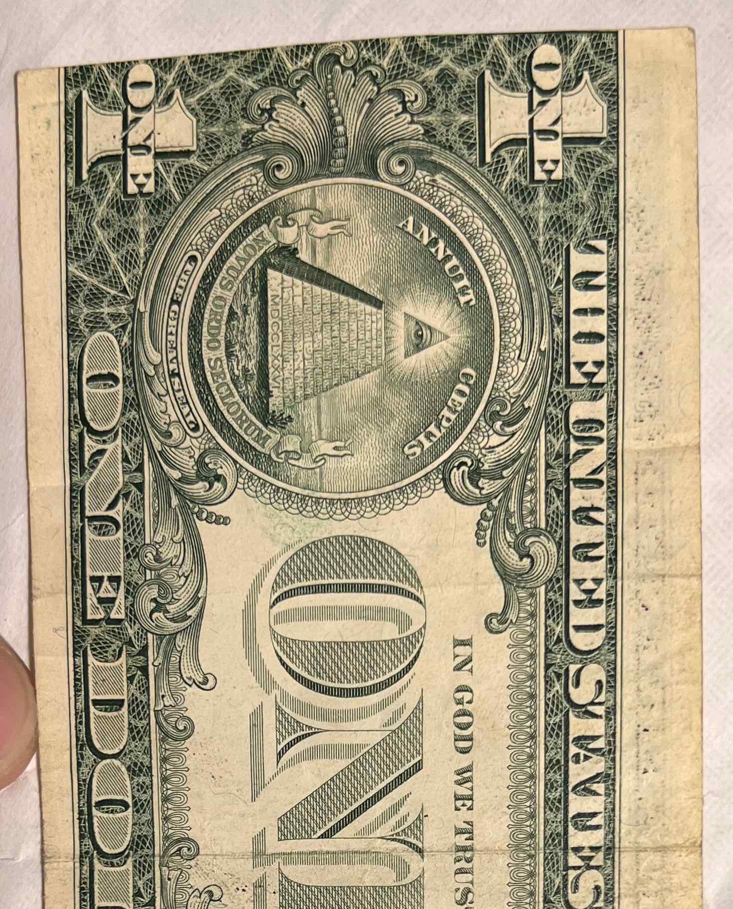 One-Sided-Major-Misaligned-Dollar-Bill-Value?