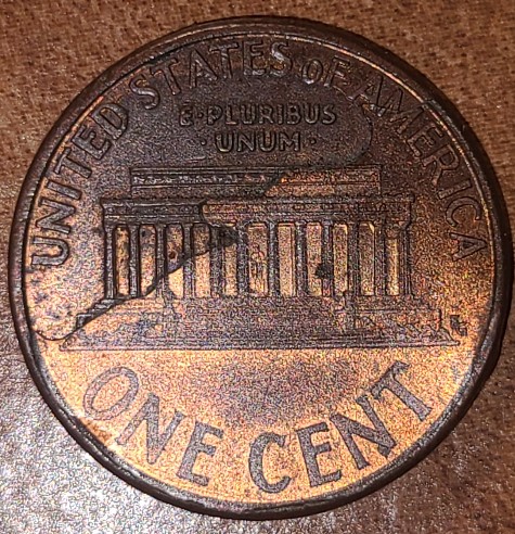 This-Coin-Has-So-Much-Going-On...no-Ideas