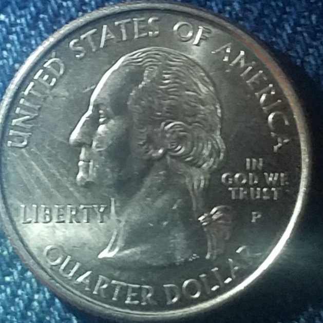 Does-Anyone-Know-What-Causes-These-Holographic-Lines?