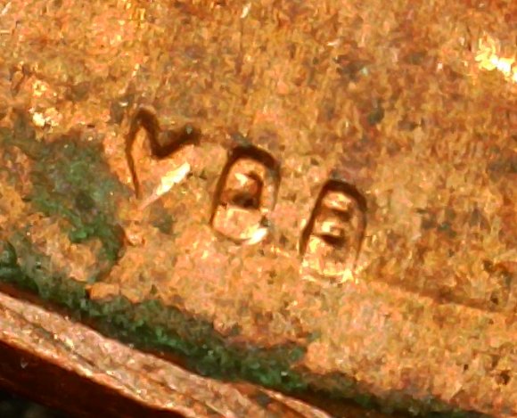 2010-P-With-Very-Thick-VDB-Initials.