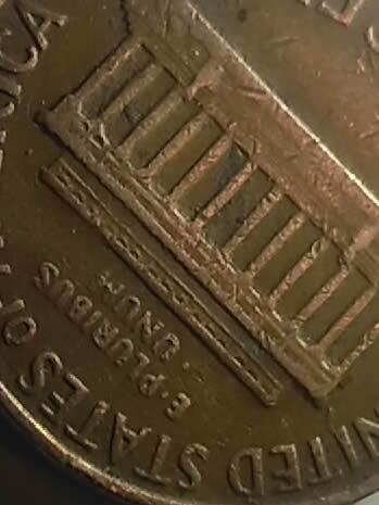Please-Help-I-Found-A-1968-D-Lincoln-Memorial-Penny-The-Revsrse-Has-Me-Stum