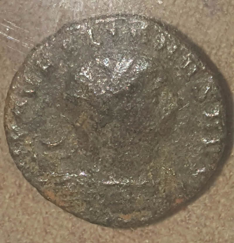 Aurelian-Obverse-With-Aurelian-Recieving-A-Wreath-Reverse