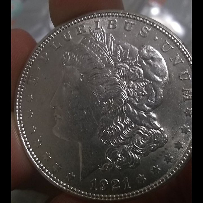 1921-S-Morgan-Dollar-Double-Struck-Collar?