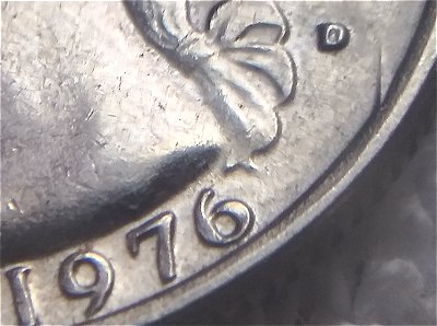 Die-Crack-On-My-Bicentennial-Quarter?
