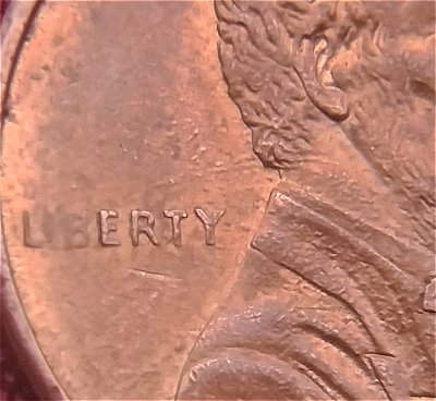 1998-Pennie-With-Strange-Details?