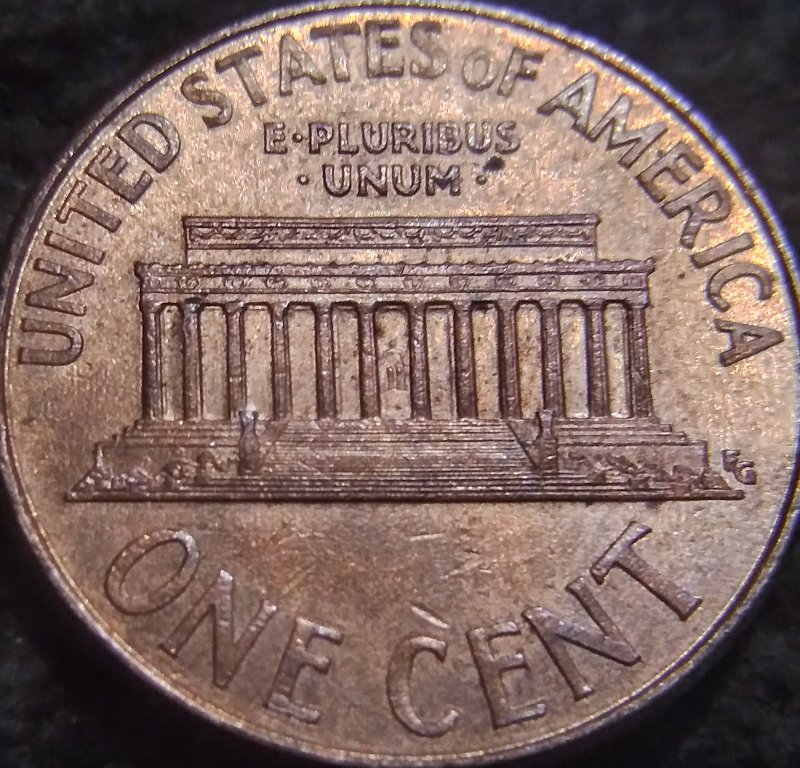 1999-D-Lincoln-Cent-With-Lines-In-The-Letters-Of-The-Reverse