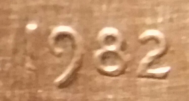 1982-D.-Lmc--Small-&-Large-Date.