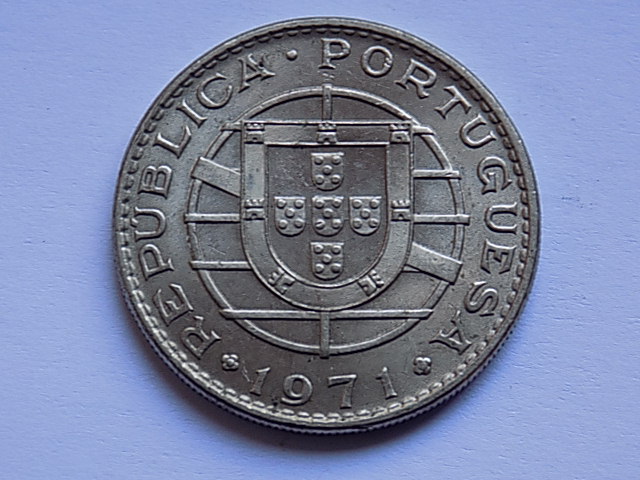 Post-Your-Coins-With-Coats-Of-Arms,-Shields,-Crests,-Crowns,--Etc.