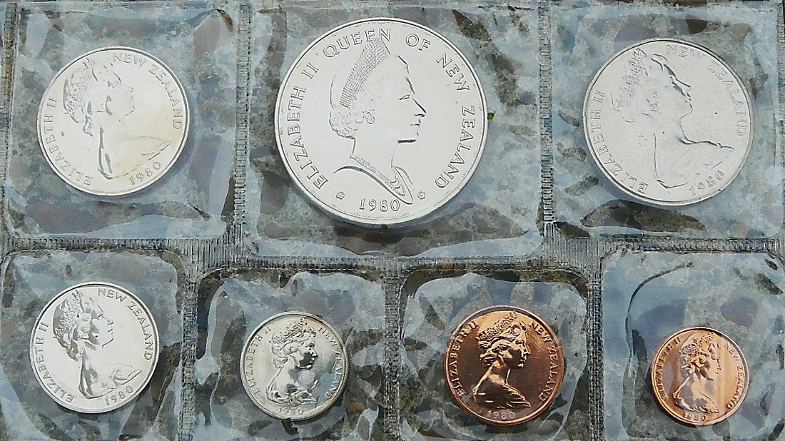 Around-The-World-With-Coins---A-Coin-Geography-Game