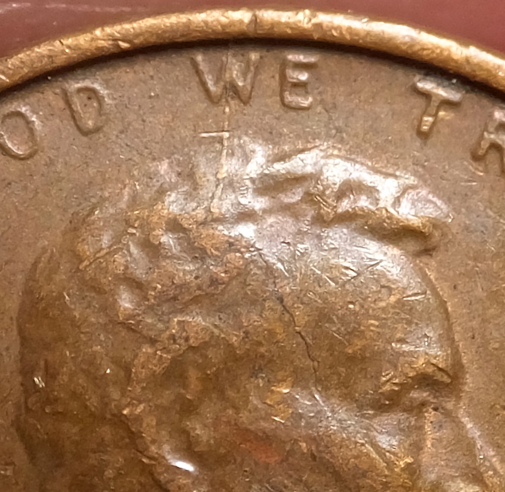 1971-D-LMC-Cracked-Skull-And-Spike-Head