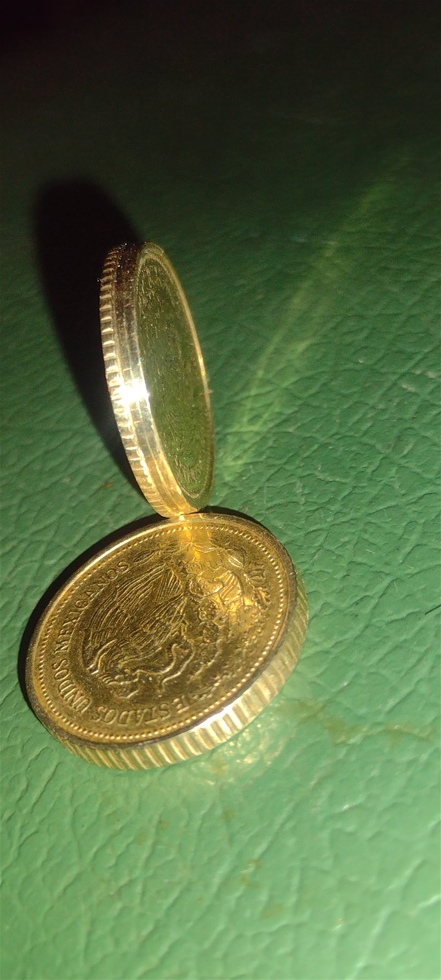 Can-I-Get-Some-Help-With-This-Triple-Stack-Peso