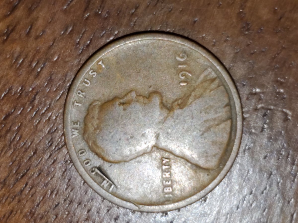 1916-Wheat-Penny-With-Mint-Error?