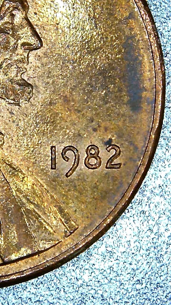 1982-Lincoln-Memorial-Cent-Small-Date