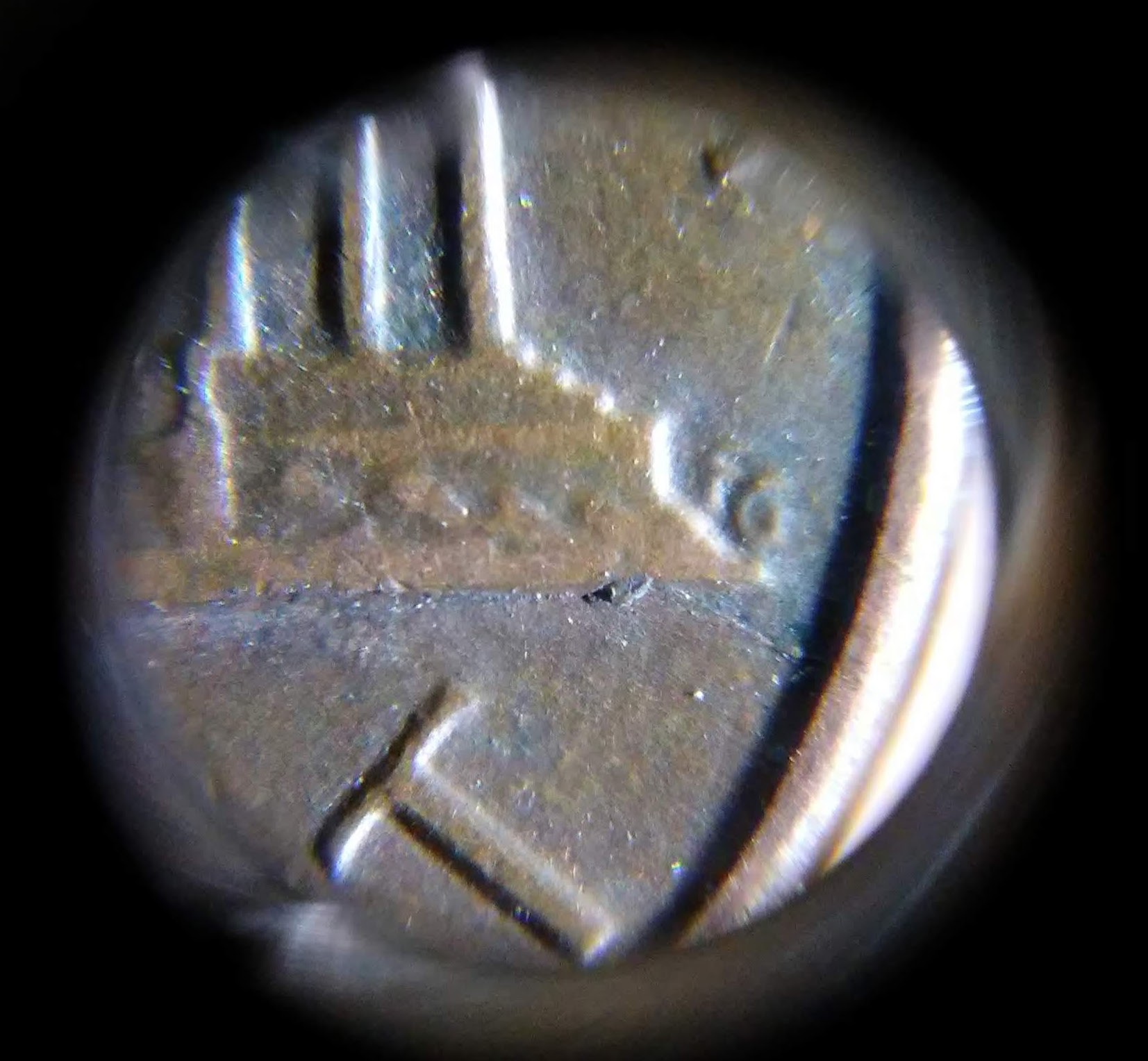 1983-Lincoln-Penny-Die-Crack