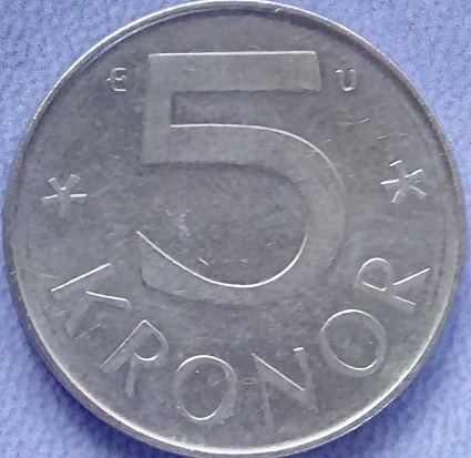 Around-The-World-With-Coins---A-Coin-Geography-Game