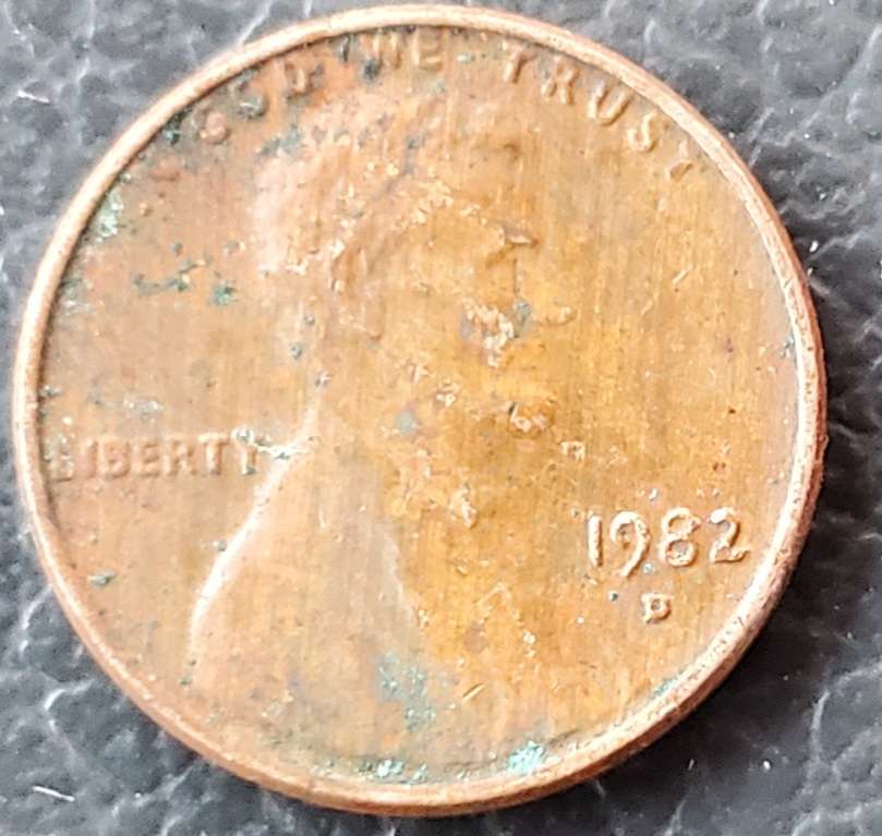 1982--D-Small-Date?