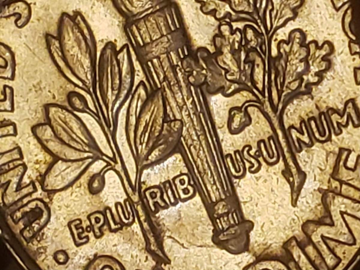 2002-D-Dime-Large-Lamination-Die-Crack-Or-Clash?