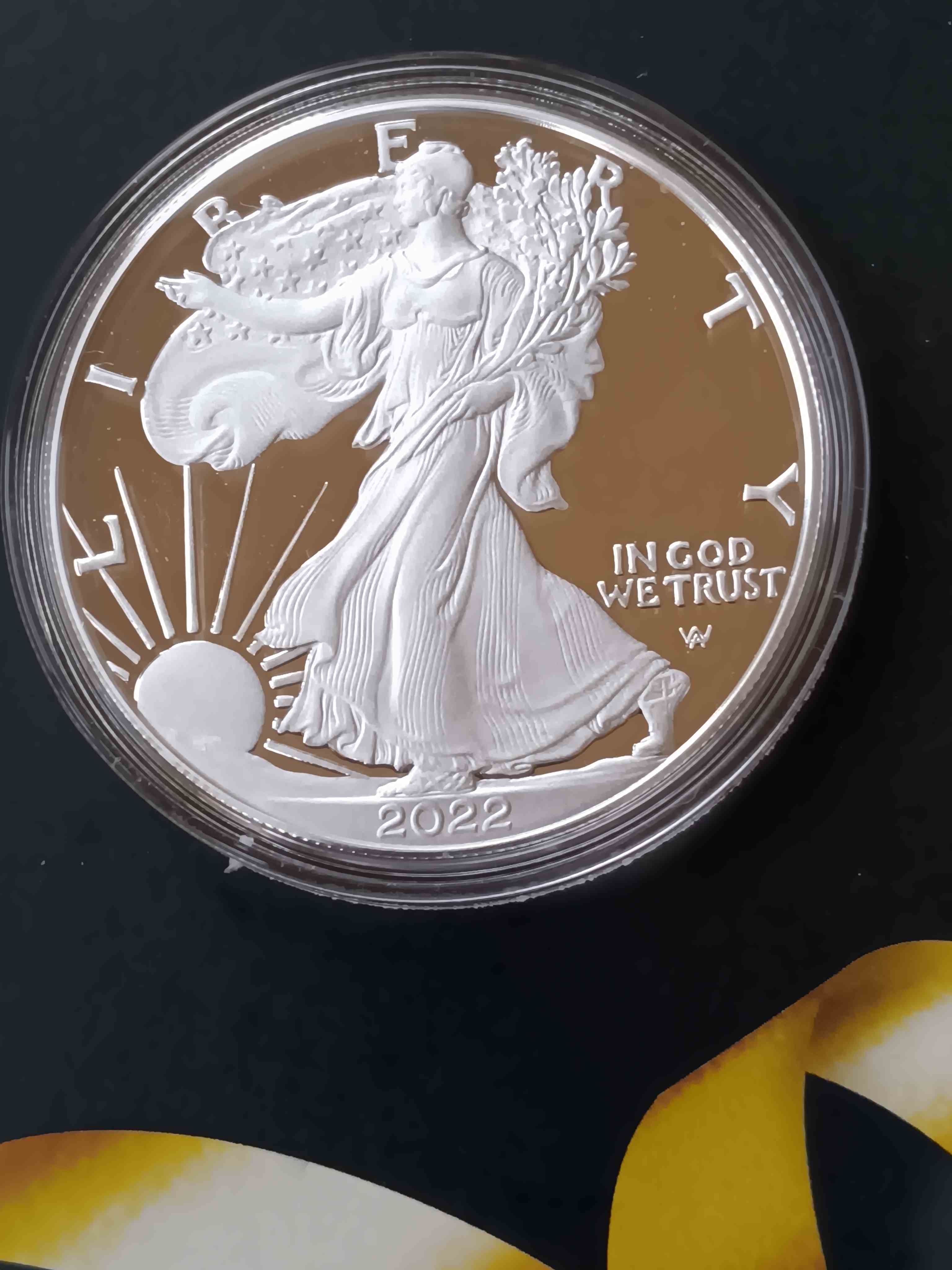 2022-W-Congratulations-Set-Struck-Through-Error