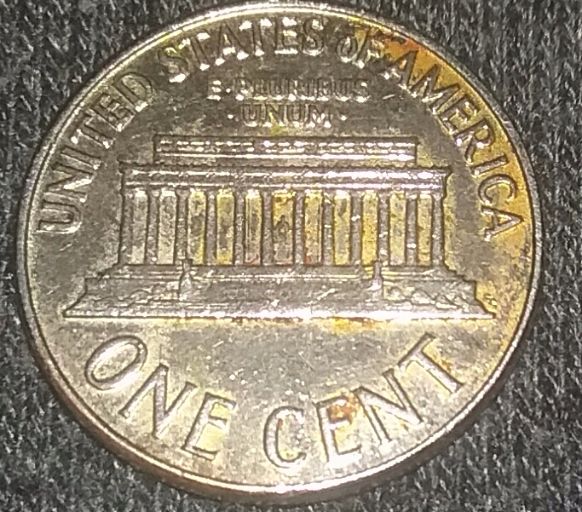 1963-Lincoln-Memorial-Penny-Error?