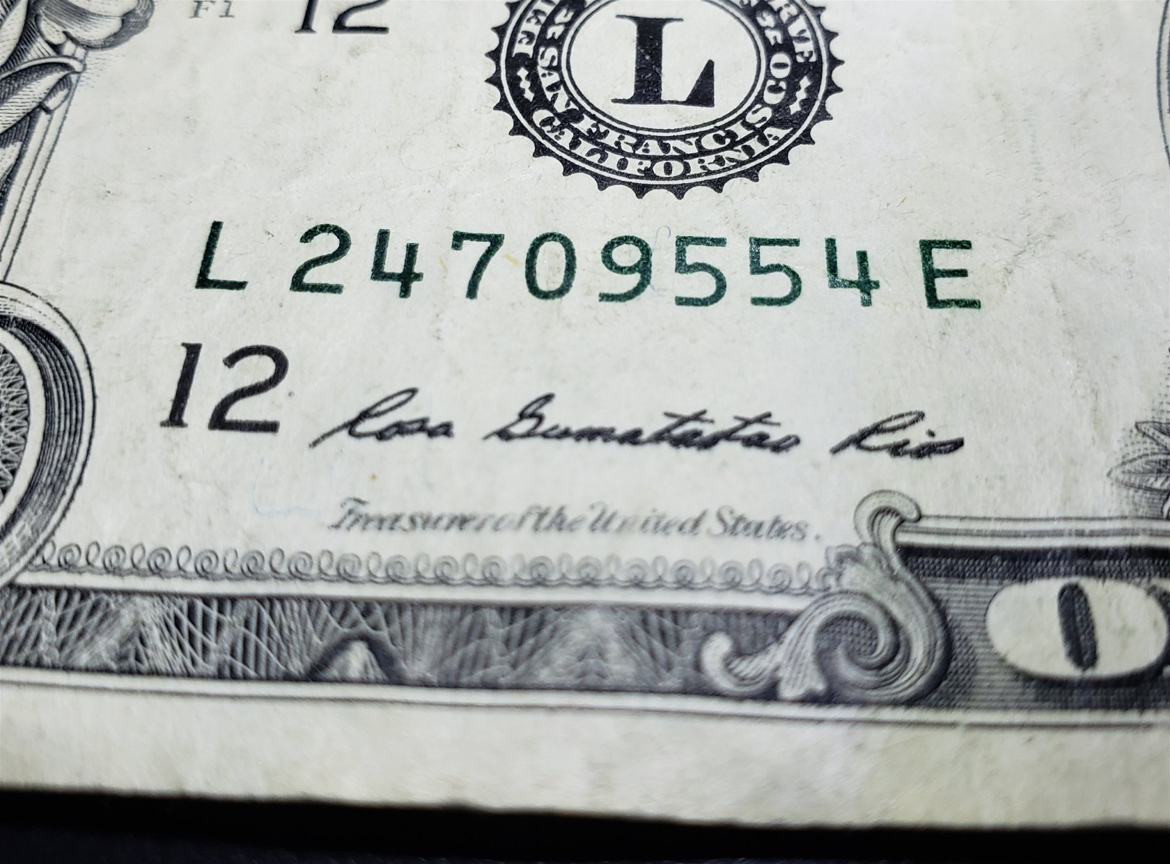 2013-One-Dollar-With-2-Different-Serial-#-Colors