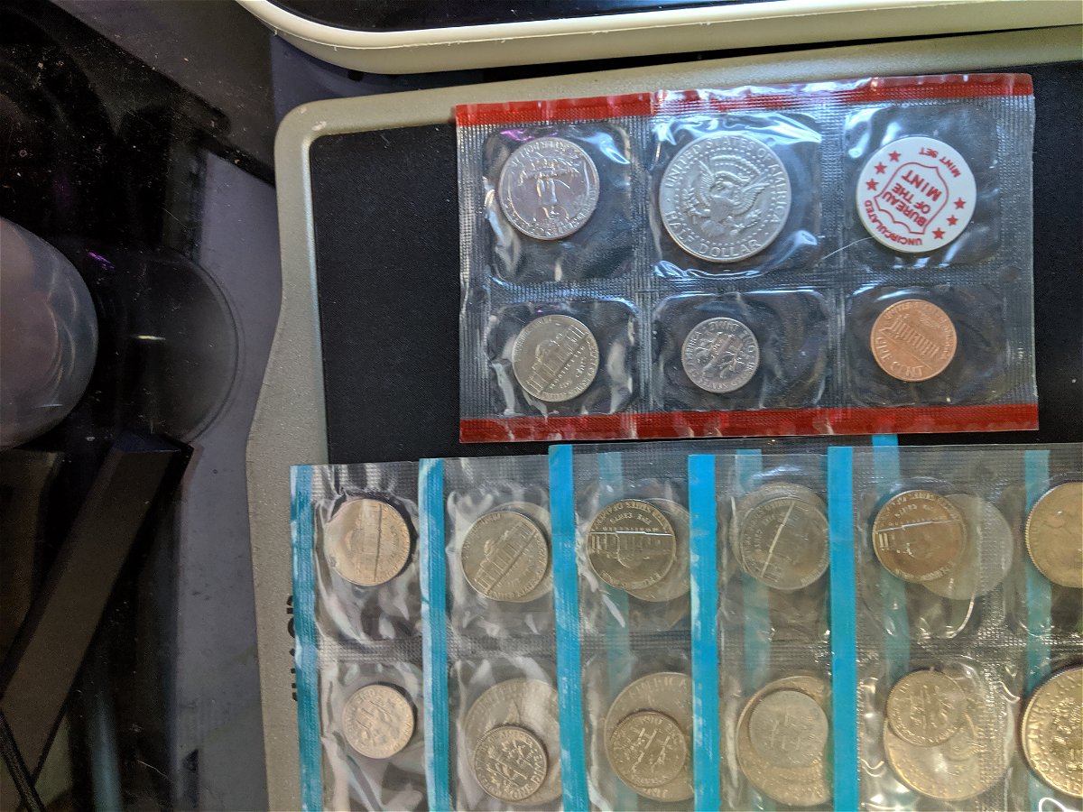 Denver-Unc-Mint-Set-With-No-Mint-Mark-D-Nickel-All-Other-Coin's-Have-The-D