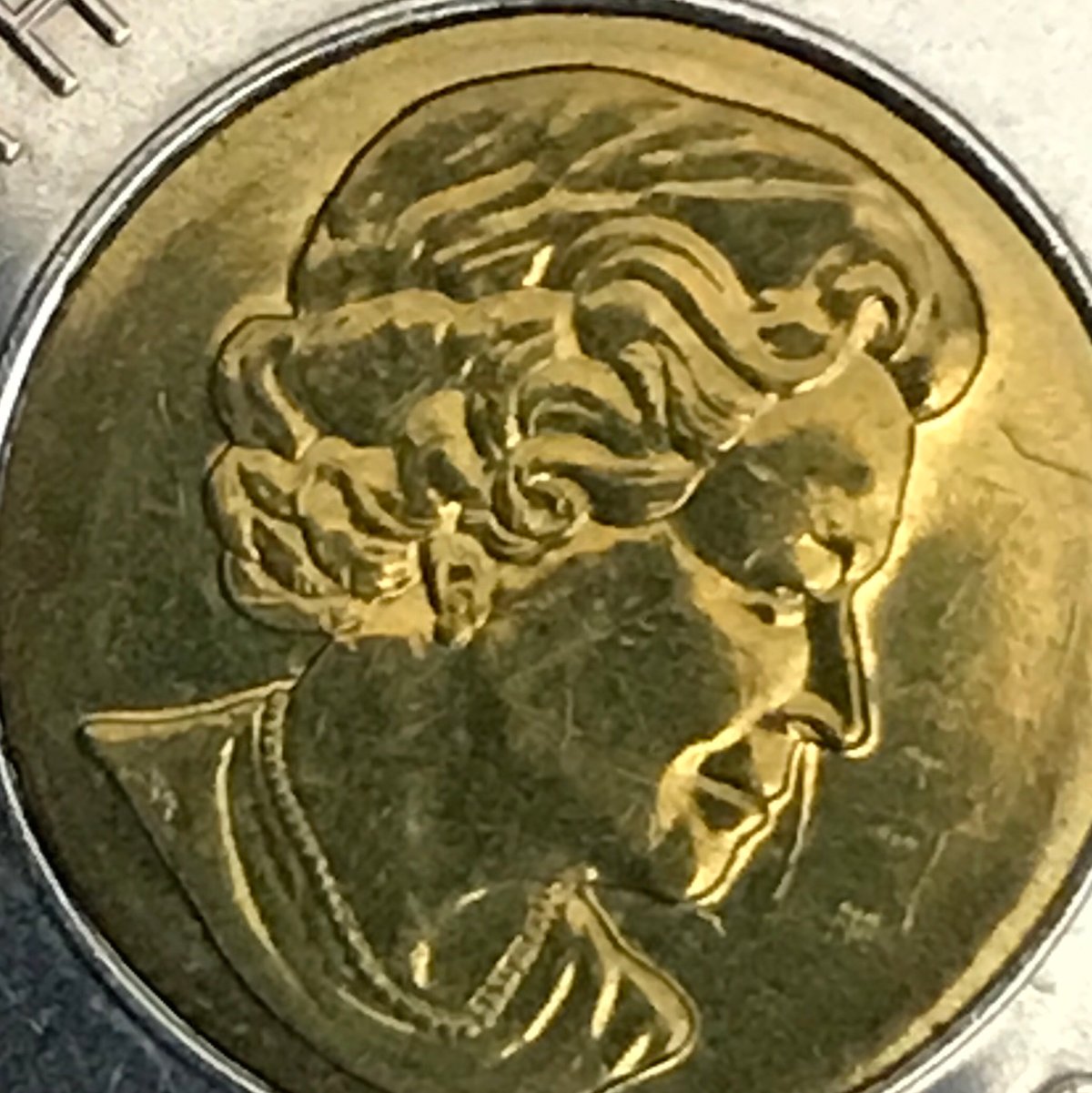 2012-Toonie-With-Strike-Through-And-Queen-Error
