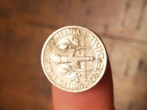 1989-P-Dime-Missing-Part-E