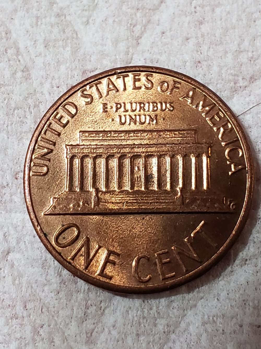 1982-Small-Date-Lincoln-Penny-Zinc-/Copper-Possible-Double-Die-Obverse?