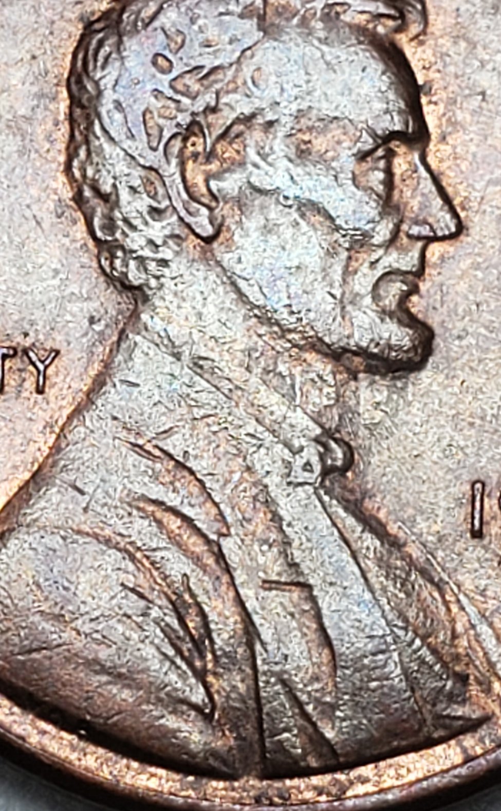 1983-Lincoln-Penny-Obverse-Error-Possible-Die-Clash?