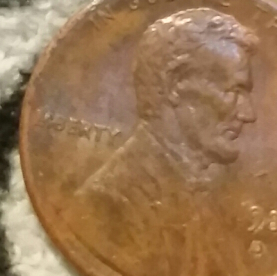1984-D-Lincoln-Penny-With-Appears-To-Be-Doublings-On-The-Date-And-Liberty