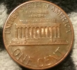 1984-D-Lincoln-Penny-With-Appears-To-Be-Doublings-On-The-Date-And-Liberty