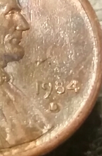 1984-D-Lincoln-Penny-With-Appears-To-Be-Doublings-On-The-Date-And-Liberty