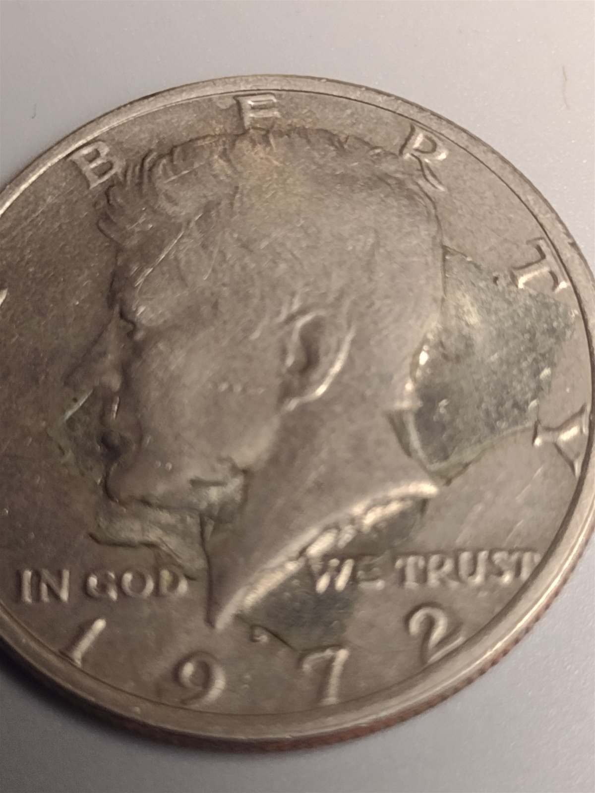 1972-JFK-Half-Dollar-,-Is-There-A-Die-Issue-On-This-Coin?