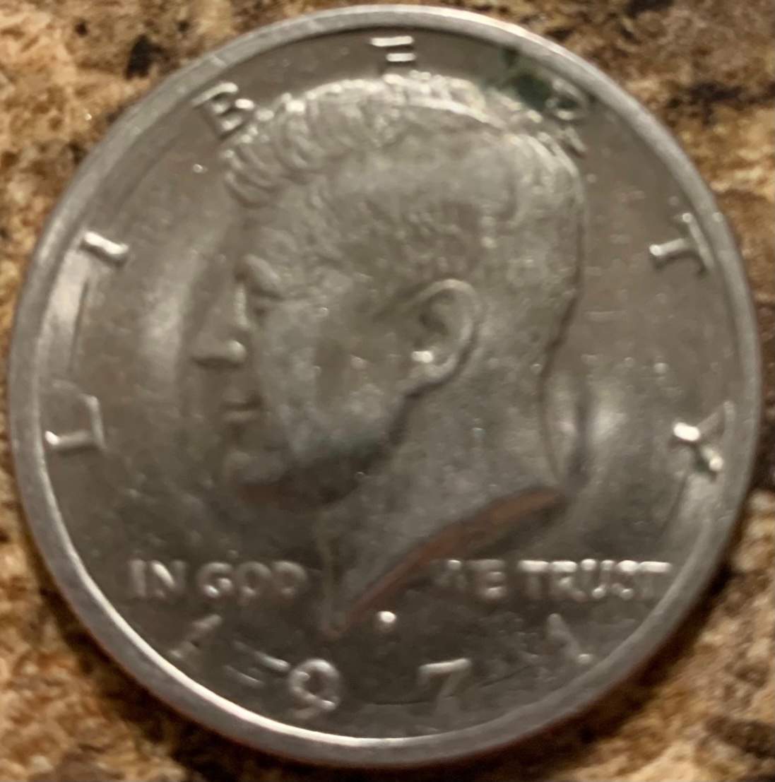 1971-Kennedy-Half-Dollar,-Error-Or-Damage