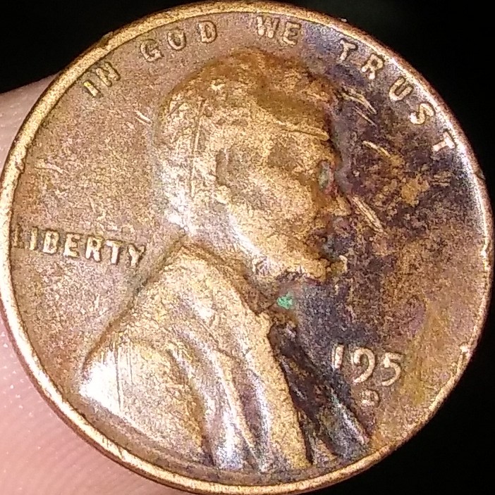 1950-Something-D-Lincoln-Penny-Possible-Struck-Through-Grease?