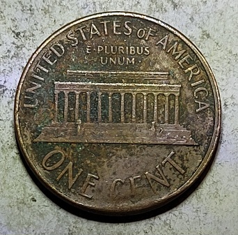 Found-A-Very-Serious-Cud-Roll-Hunting-1967-P-Cent