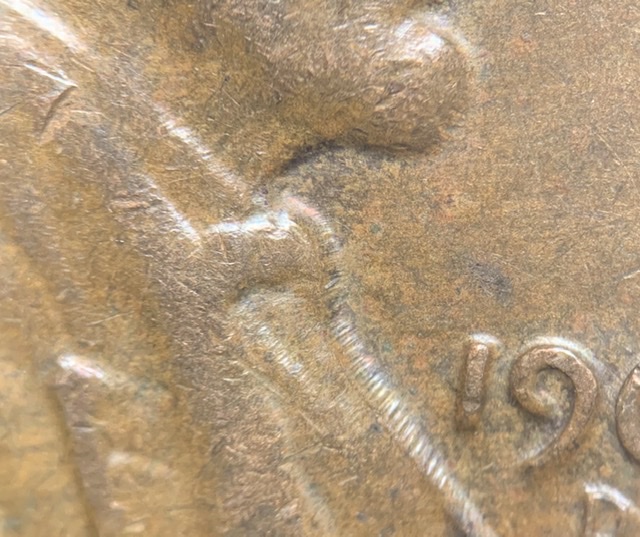 1964-D-Lincoln-Memorial-Cent-Ufo?