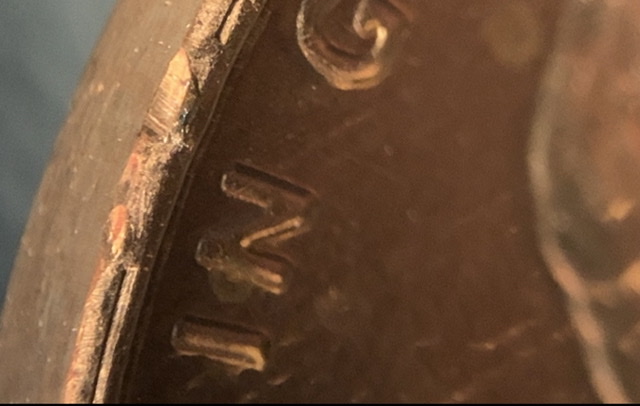 2001-D-Lincoln-Memorial-Cent.-Rim-Cud?
