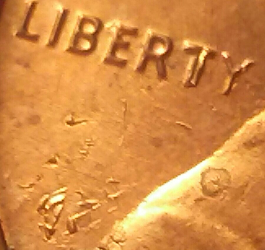 1983-P-Lincoln-Cent-With-Obverse-Reverse-Clash-And-Extra-Metal